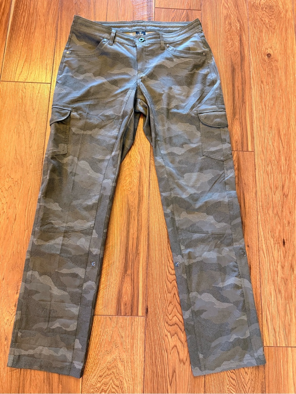 Kuhl Women's Straight-Leg Camo Utility Pants in Olive